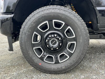 2027 Ford F-350SD Platinum