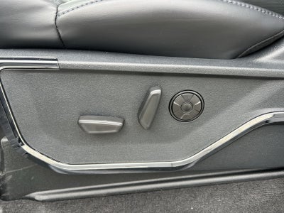 2027 Ford F-350SD Platinum