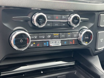 2027 Ford F-350SD Platinum