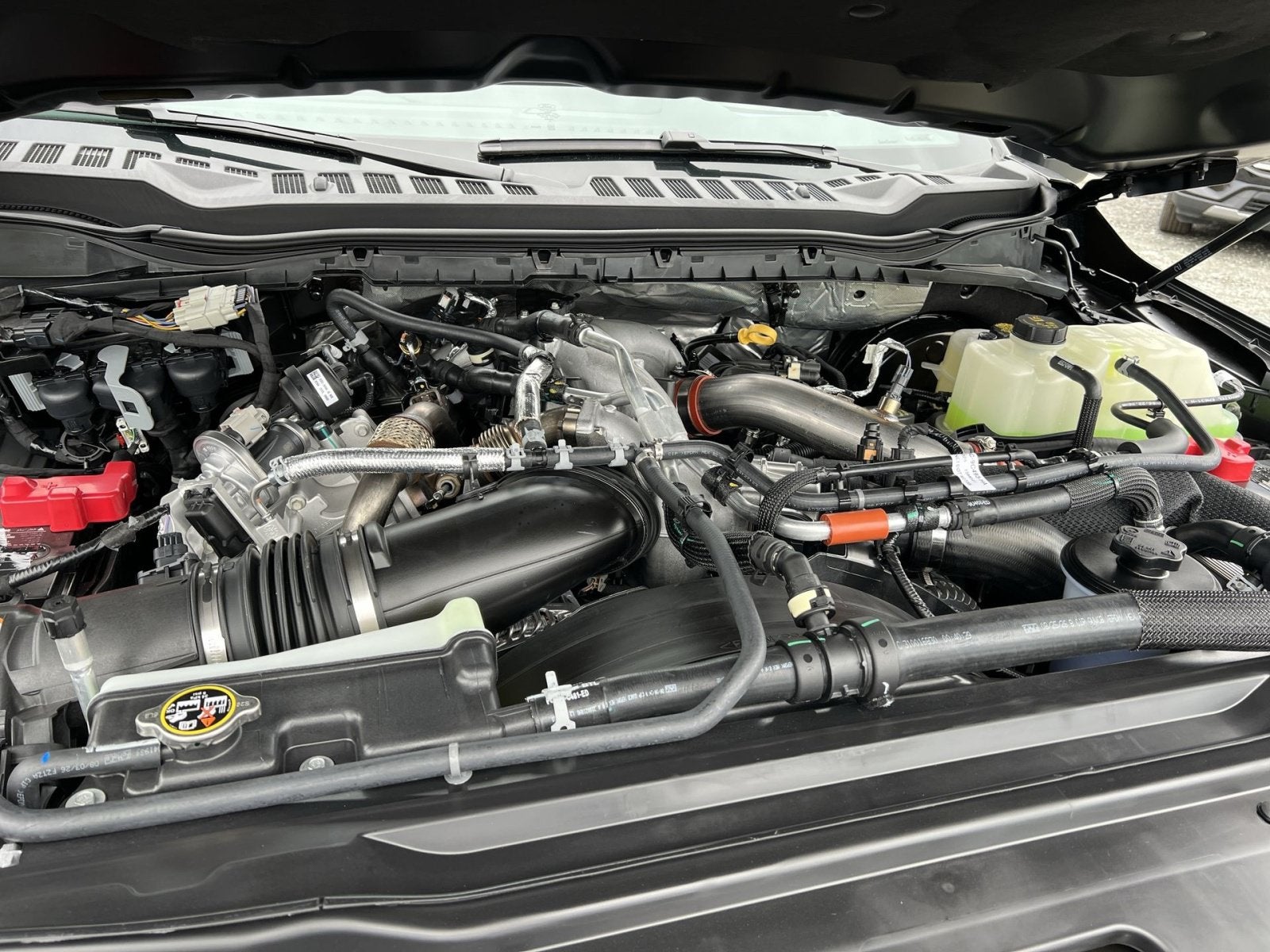 2027 Ford F-350SD Platinum