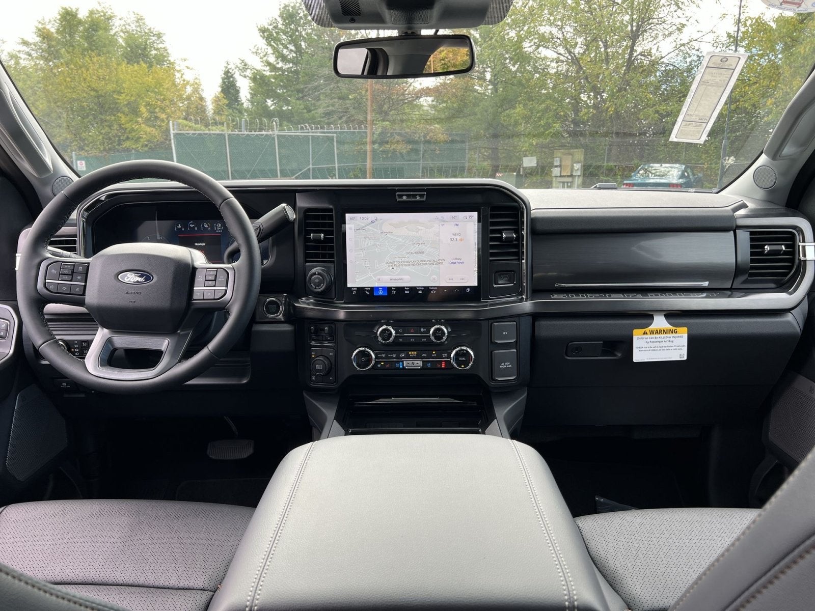 2027 Ford F-350SD Lariat