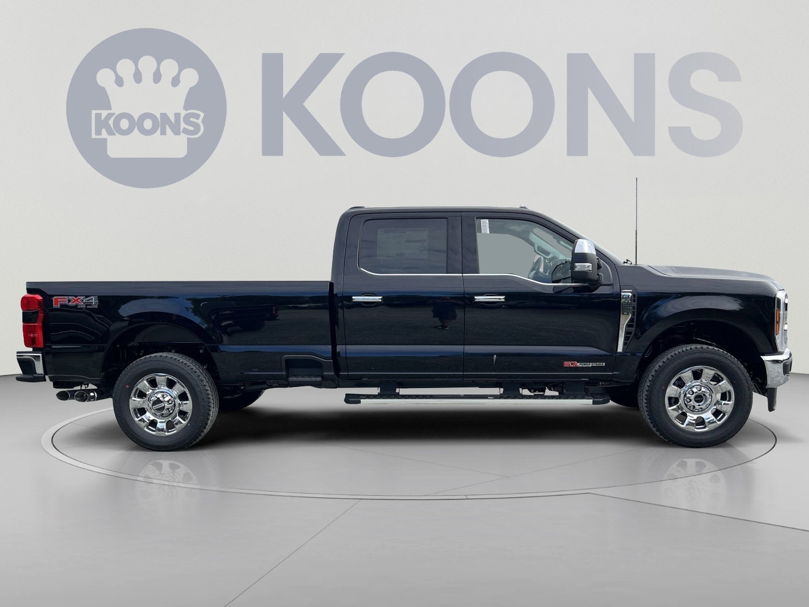 2027 Ford F-350SD Lariat