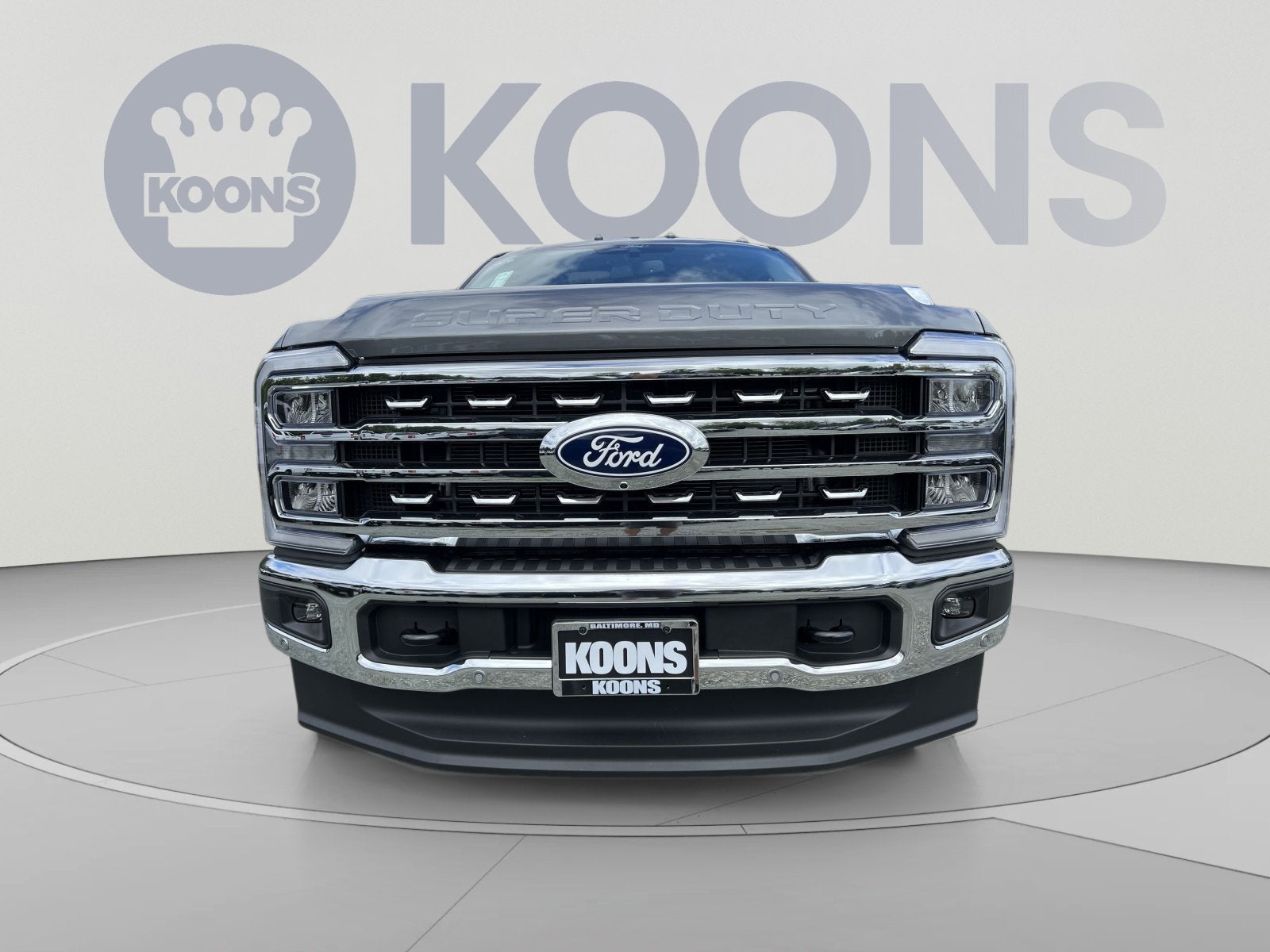 2027 Ford F-350SD Lariat