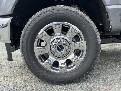 2027 Ford F-350SD Lariat
