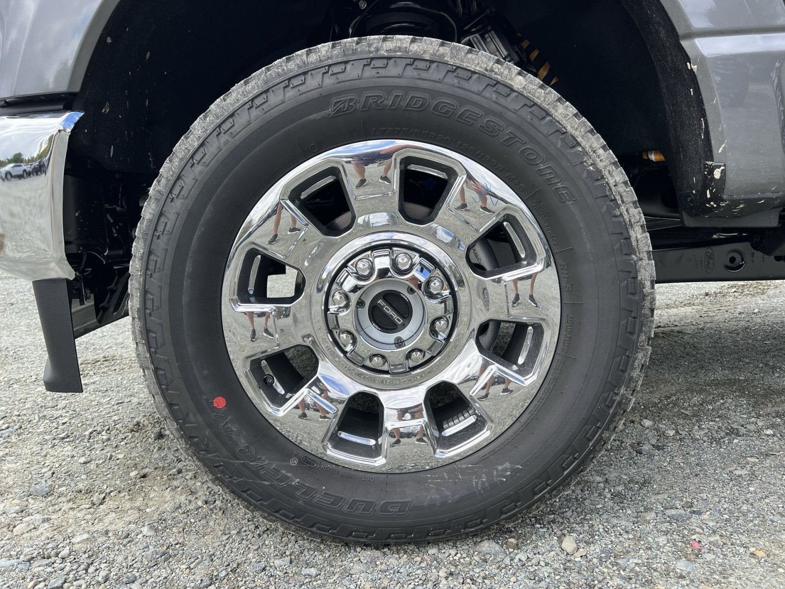 2027 Ford F-350SD Lariat