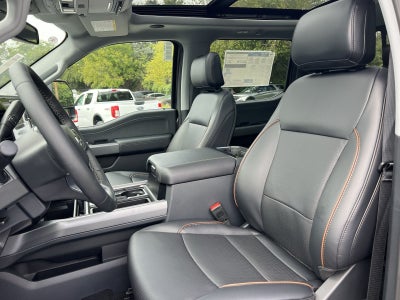 2027 Ford F-350SD Lariat