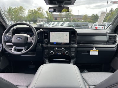 2027 Ford F-350SD Lariat