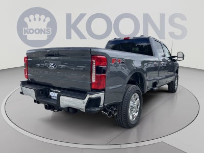 2027 Ford F-350SD Lariat