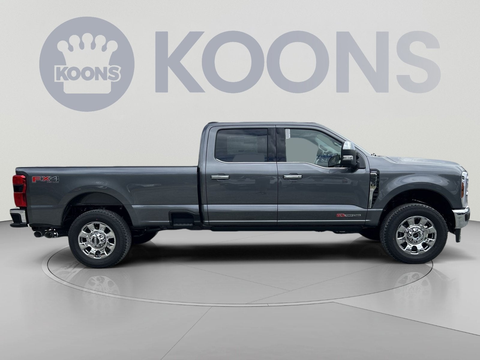 2027 Ford F-350SD Lariat