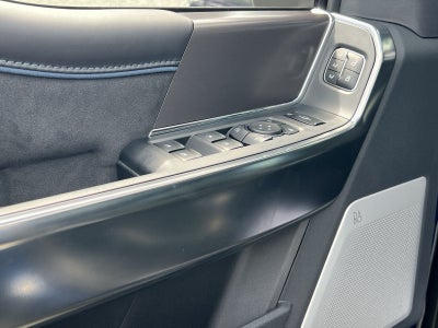 2027 Ford F-350SD Platinum