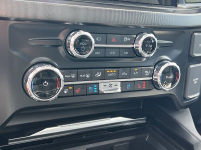 2027 Ford F-350SD Platinum