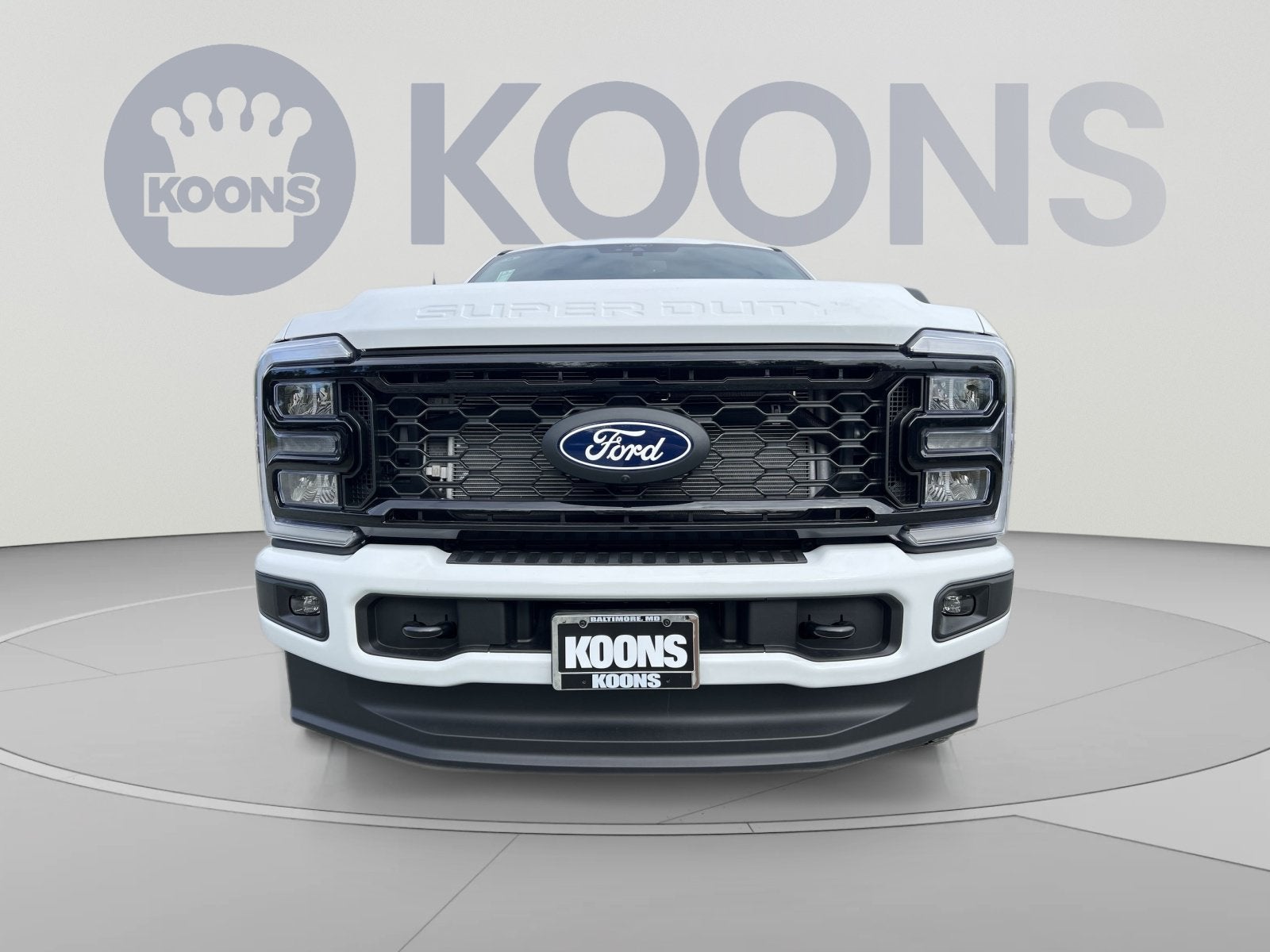 2027 Ford F-350SD XLT