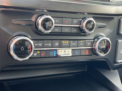 2027 Ford F-350SD Lariat