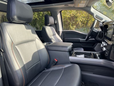 2027 Ford F-350SD Lariat