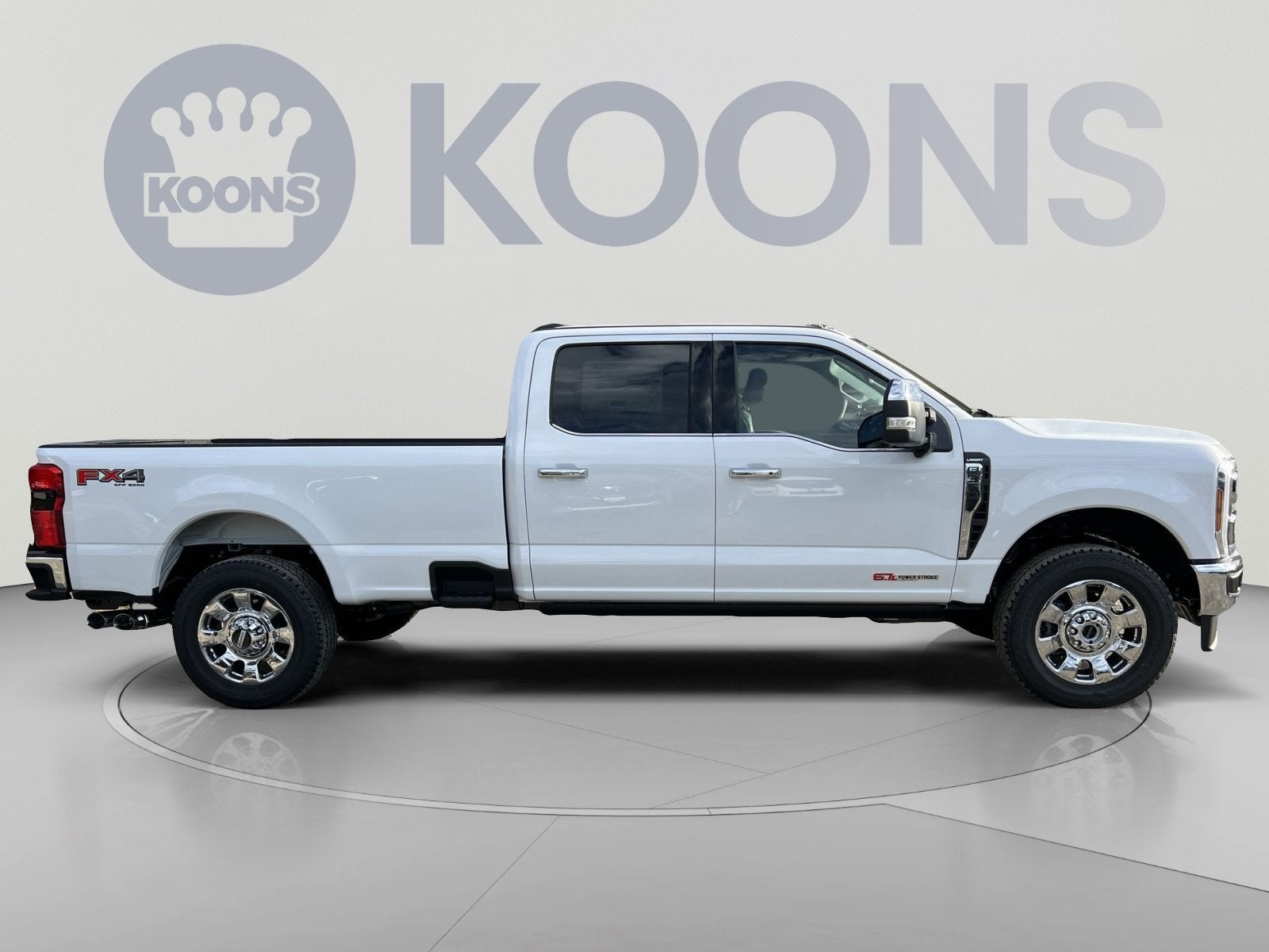 2027 Ford F-350SD Lariat