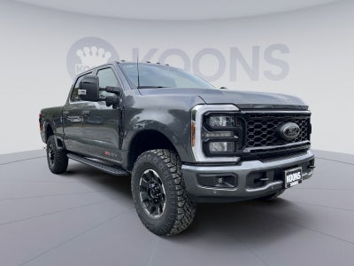2026 Ford F-350SD Lariat