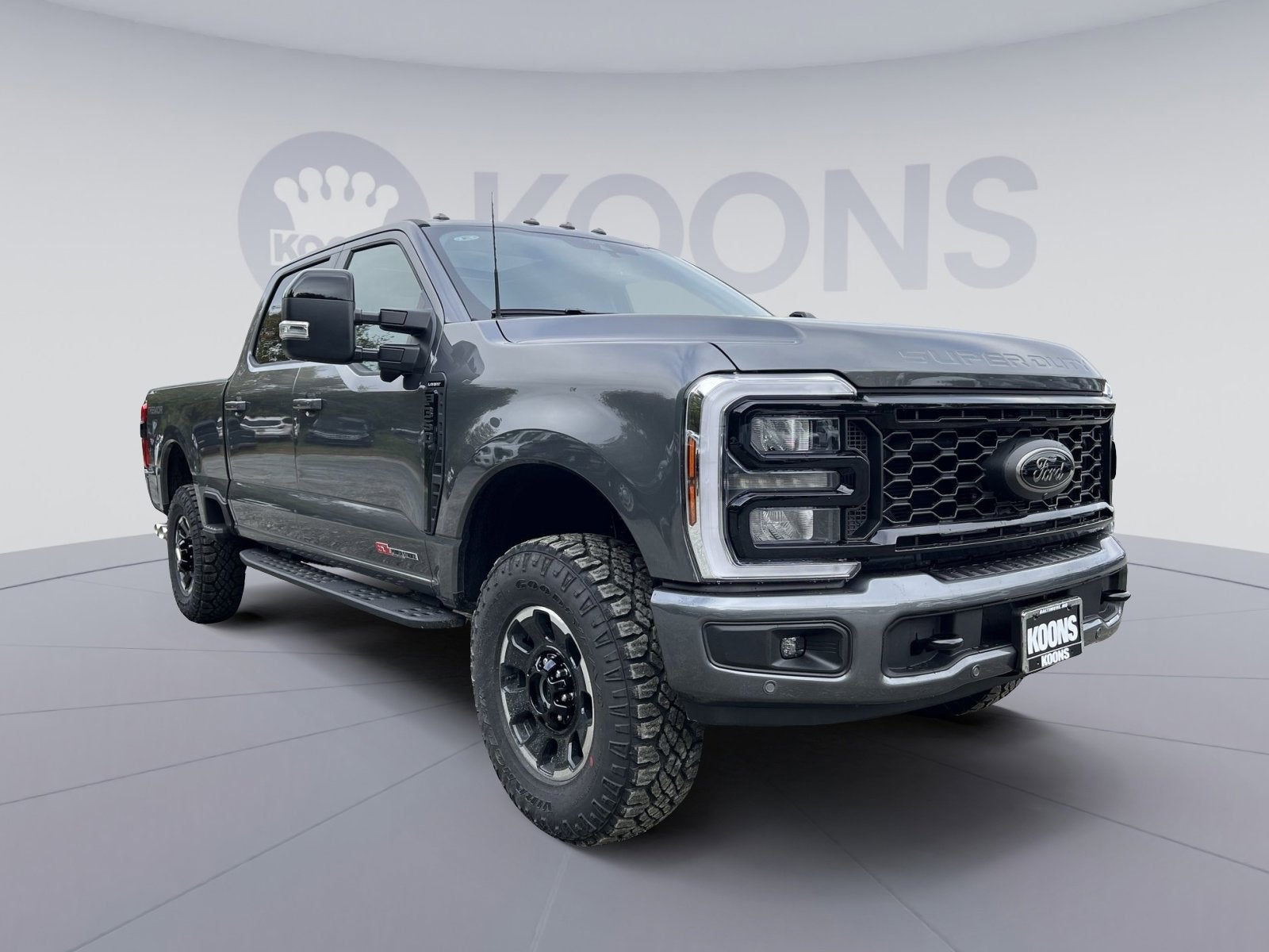 2026 Ford F-350SD Lariat
