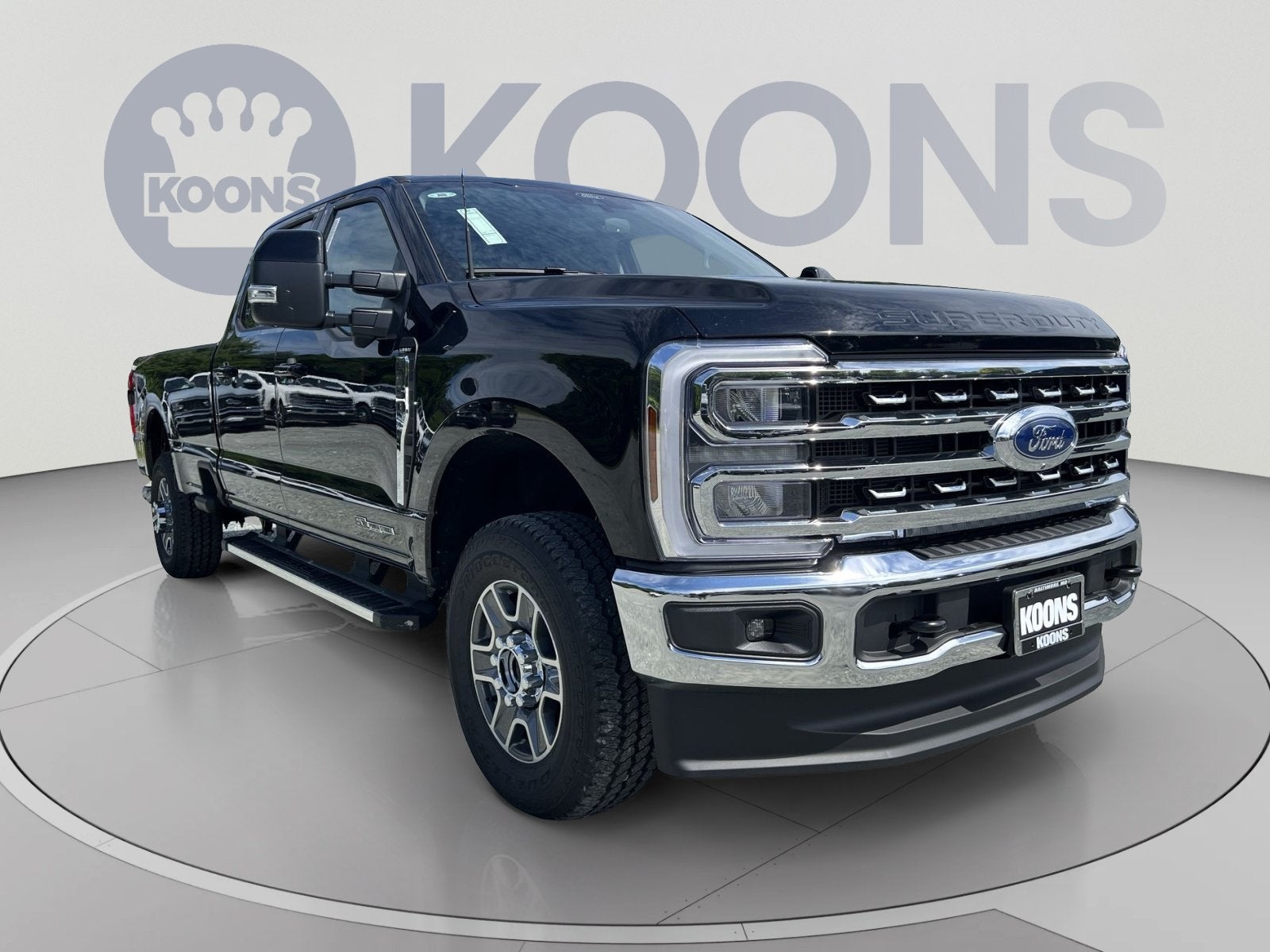 2026 Ford F-350SD Lariat