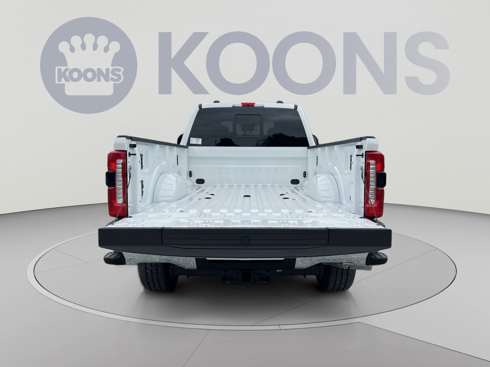 2026 Ford F-350SD Lariat