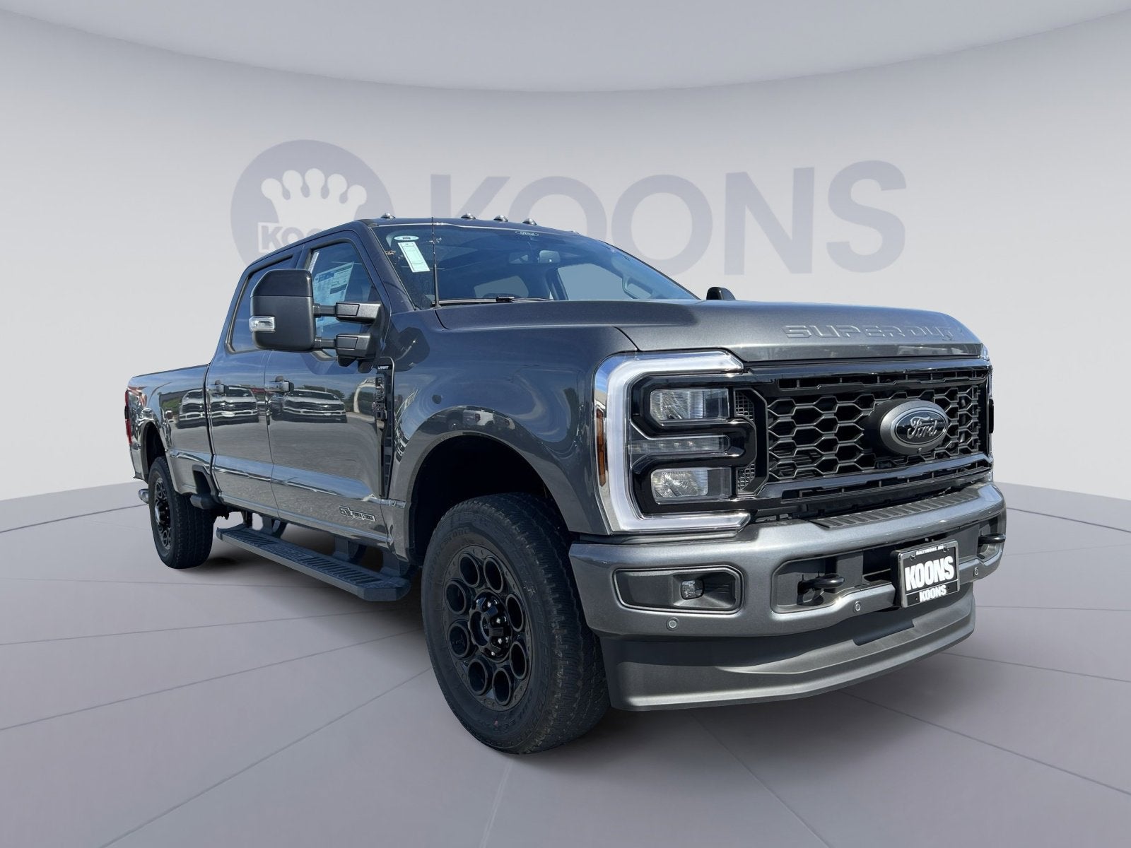 2026 Ford F-350SD Lariat