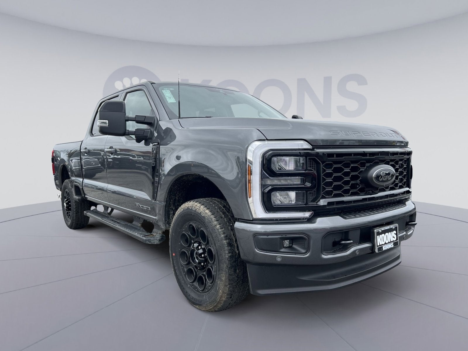 2026 Ford F-350SD Lariat