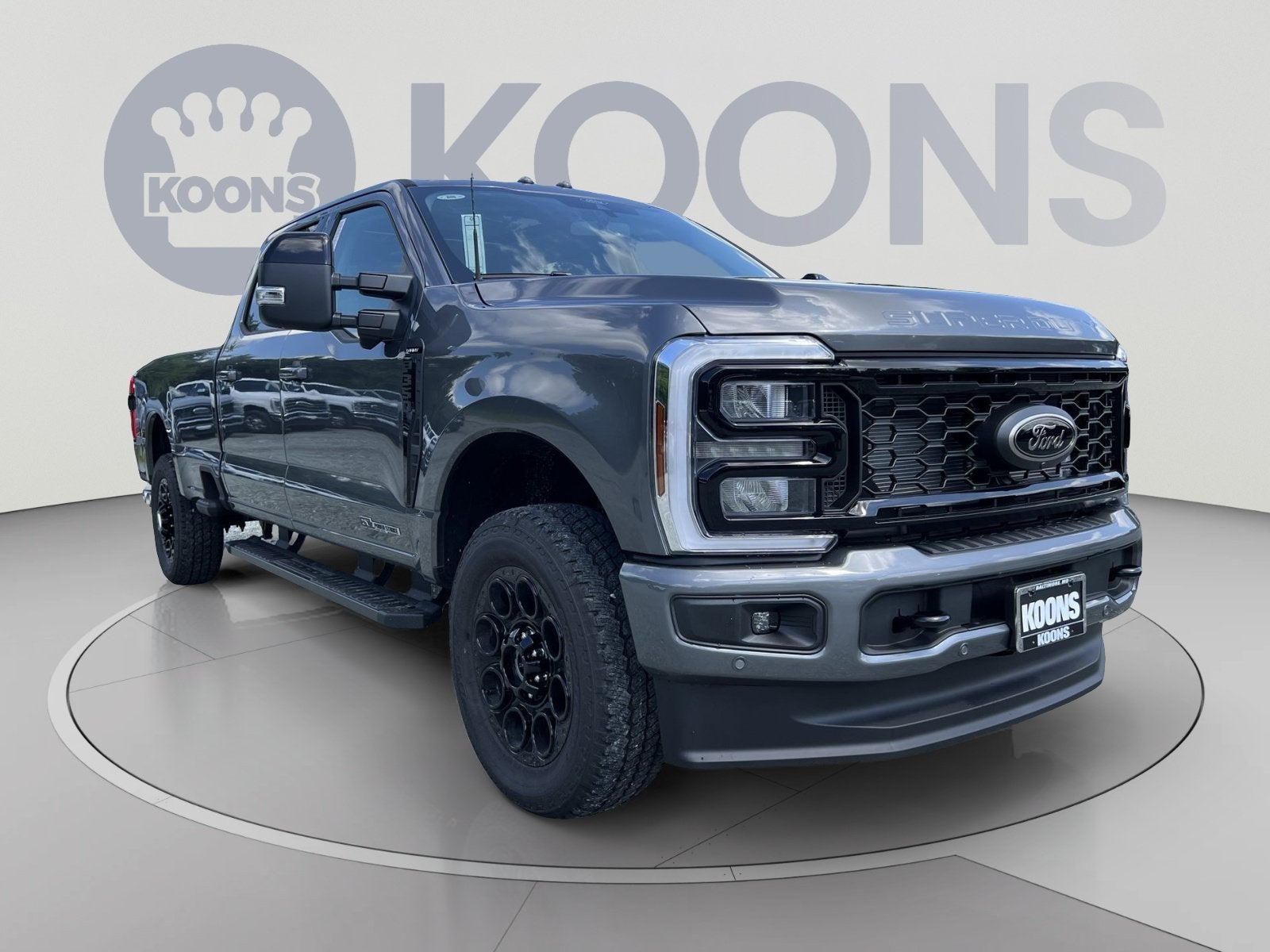 2026 Ford F-350SD Lariat