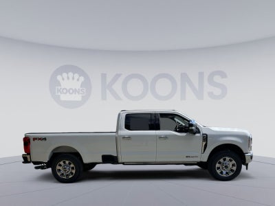 2026 Ford F-350SD Lariat