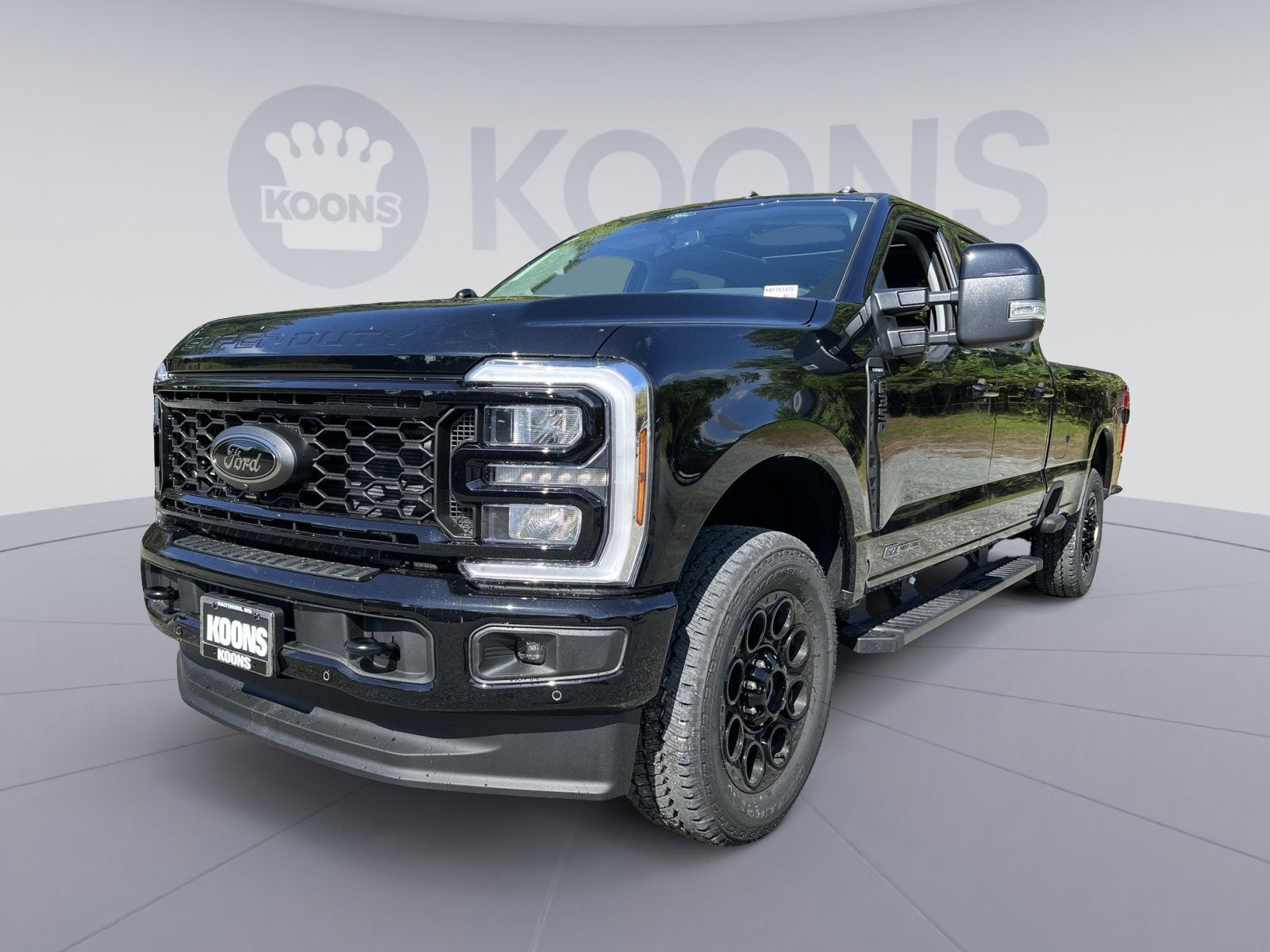 2026 Ford F-350SD Lariat