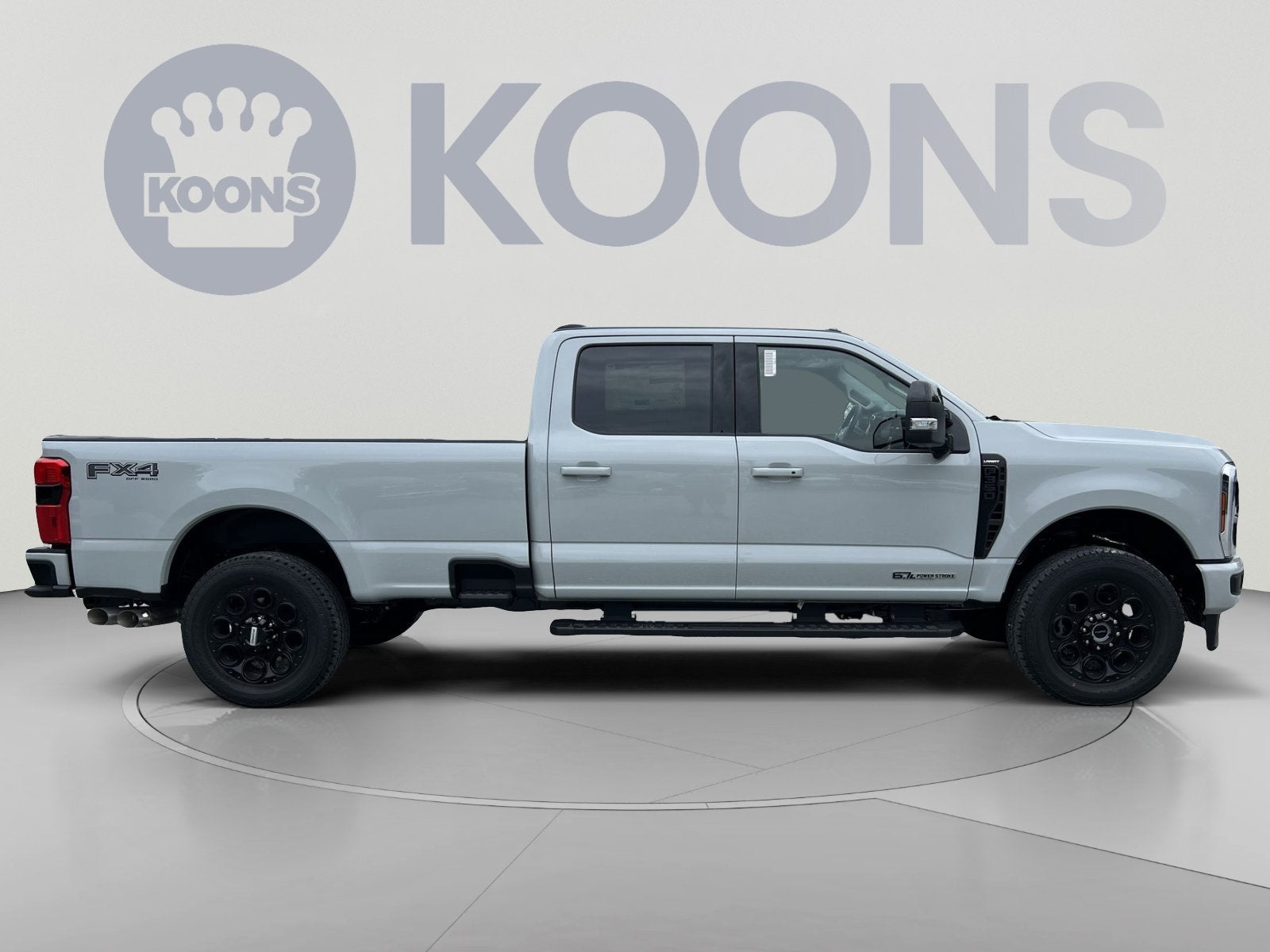 2026 Ford F-350SD Lariat
