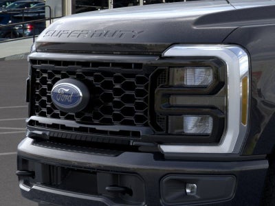2026 Ford Super Duty F-350 SRW Pickup XL