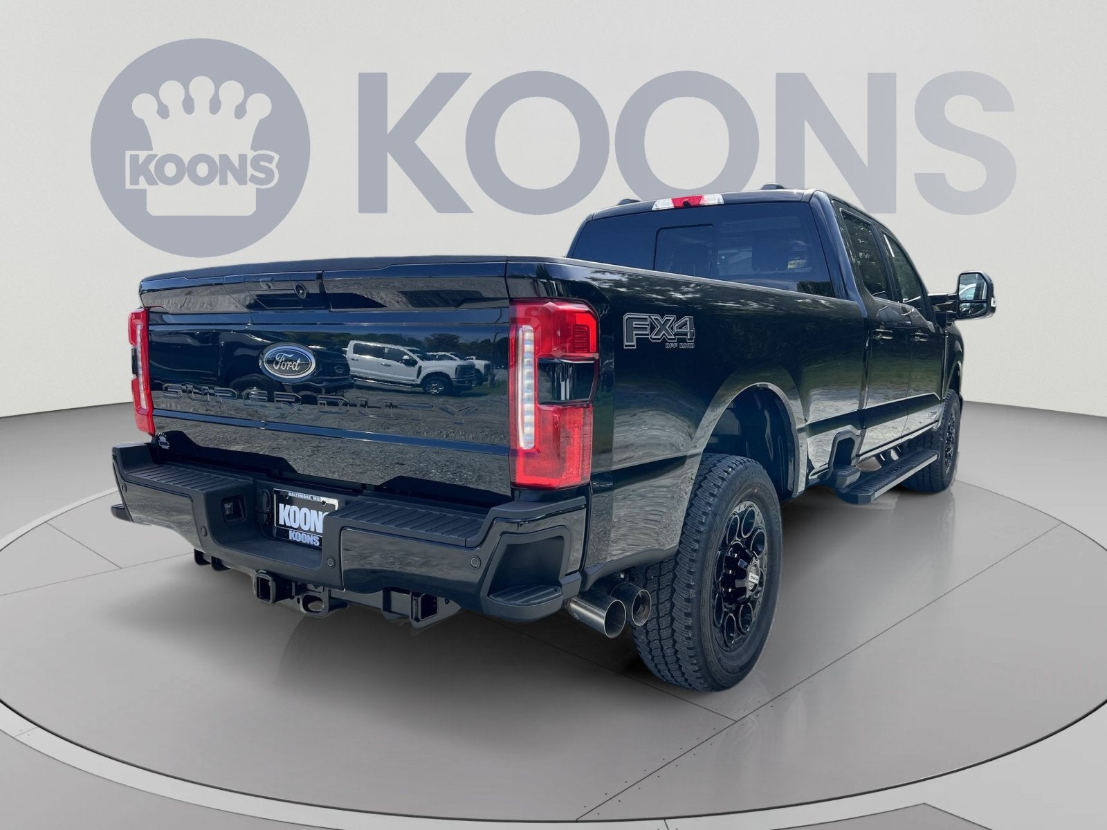 2026 Ford F-350SD Lariat