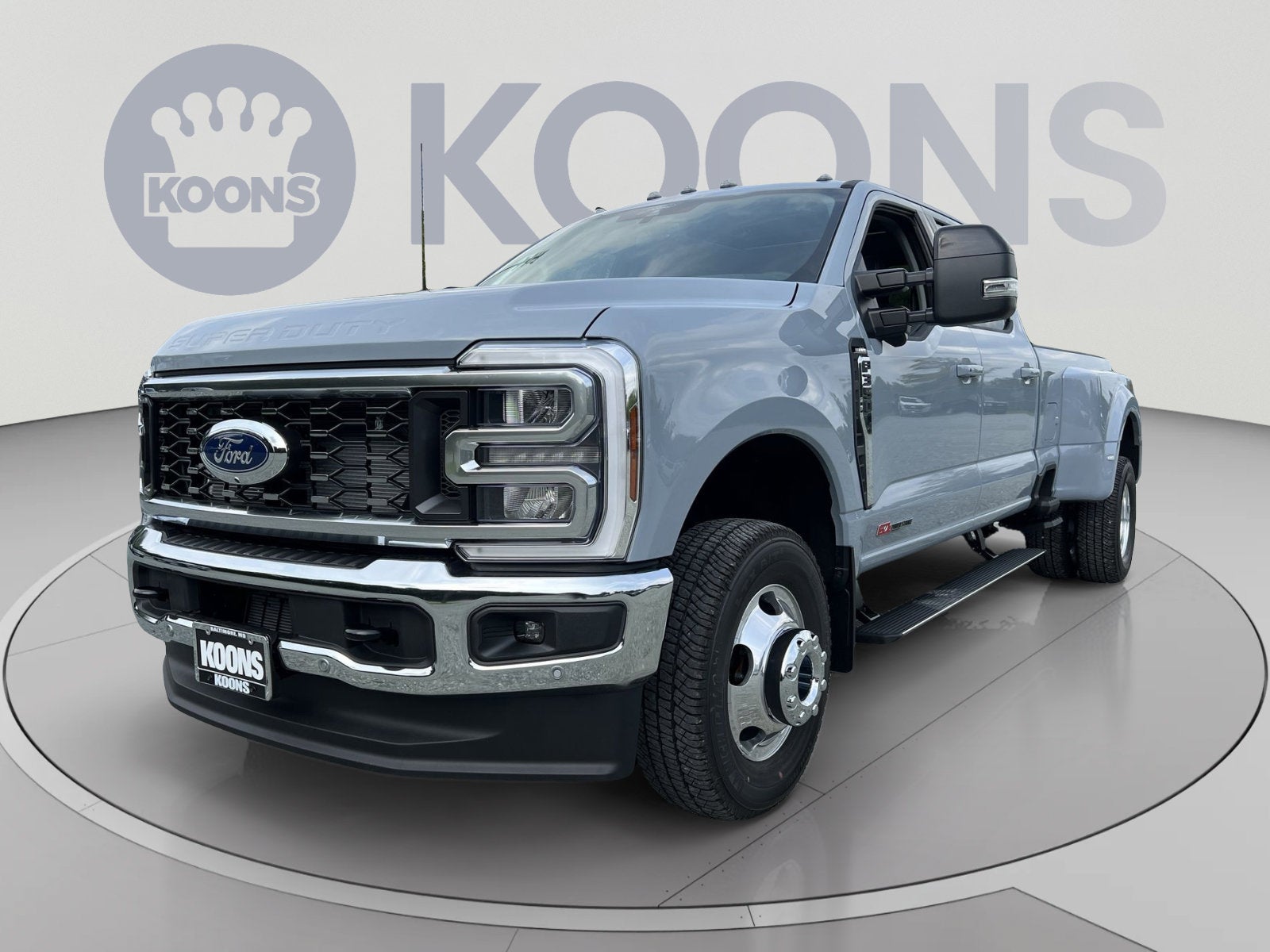 2026 Ford F-350SD Lariat