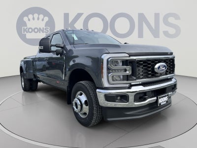 2027 Ford F-350SD Lariat