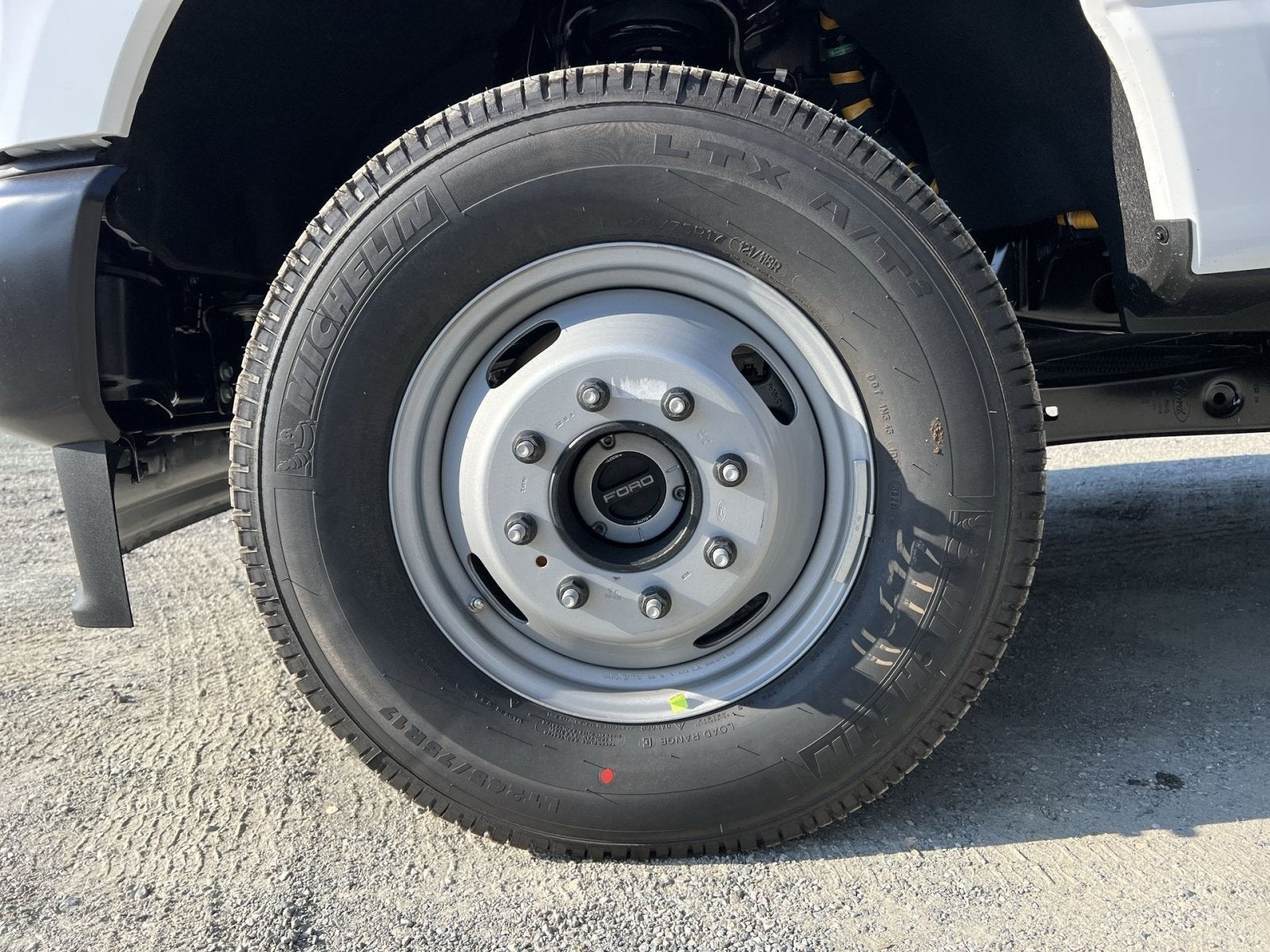 2027 Ford F-350SD XL