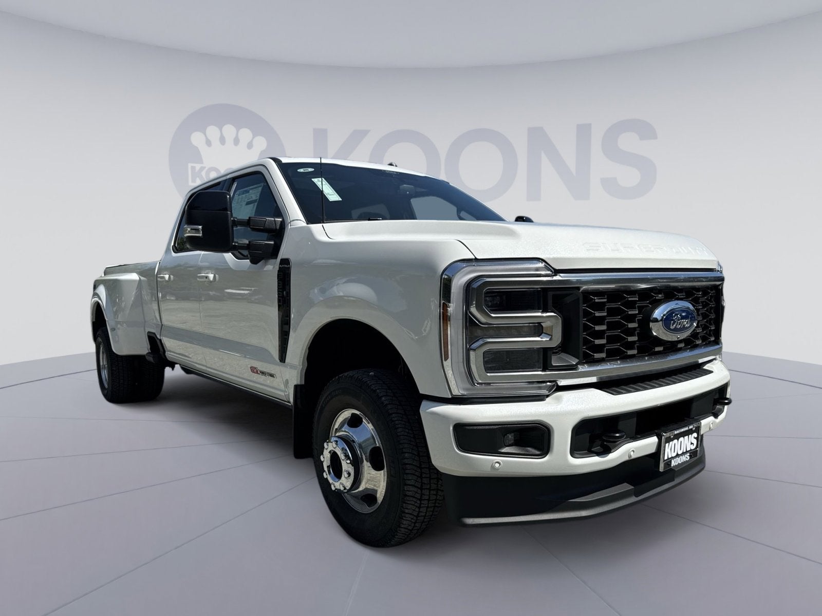 2026 Ford F-350SD Platinum