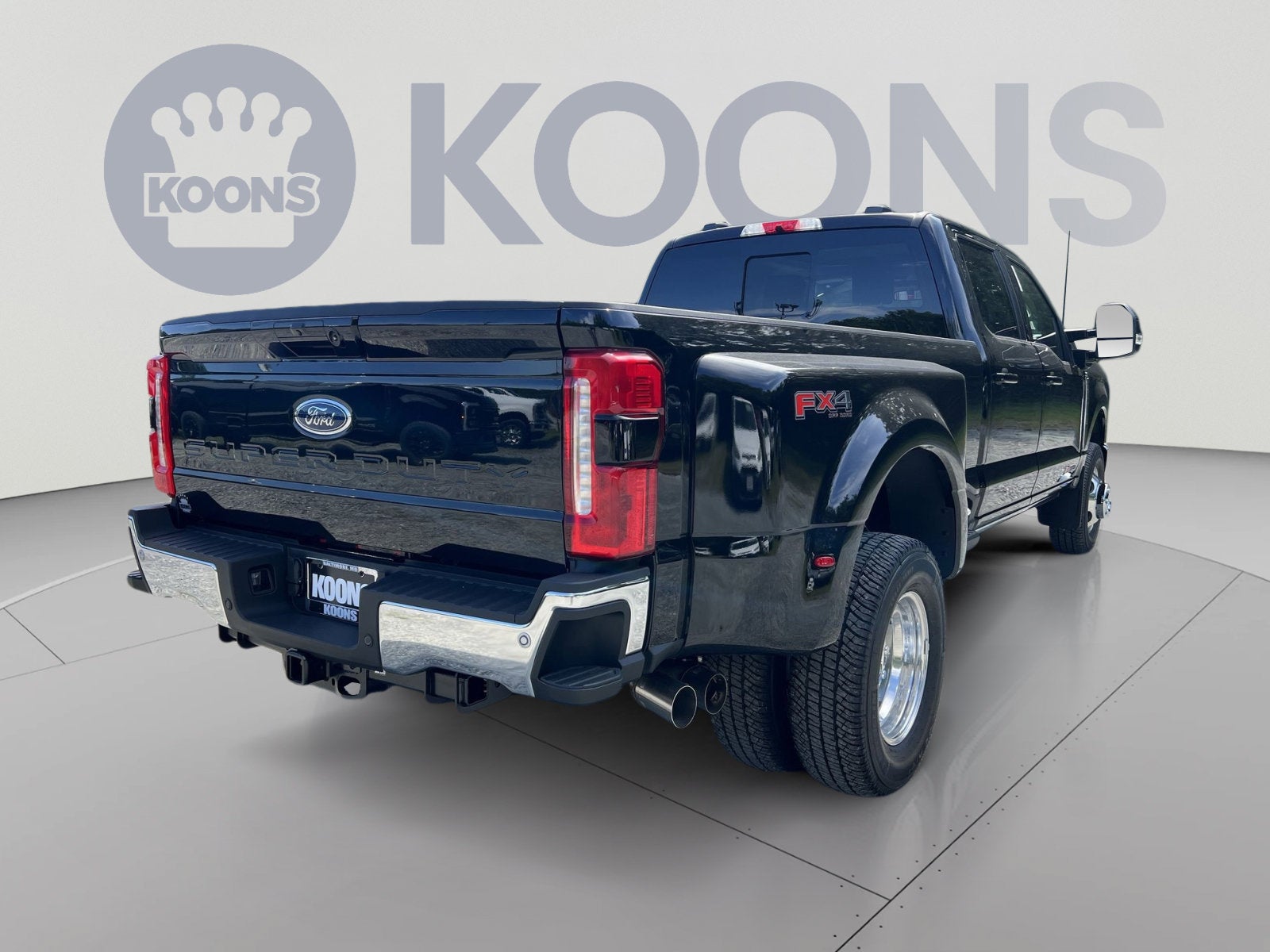 2026 Ford F-350SD Lariat