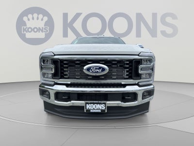 2027 Ford F-350SD Lariat
