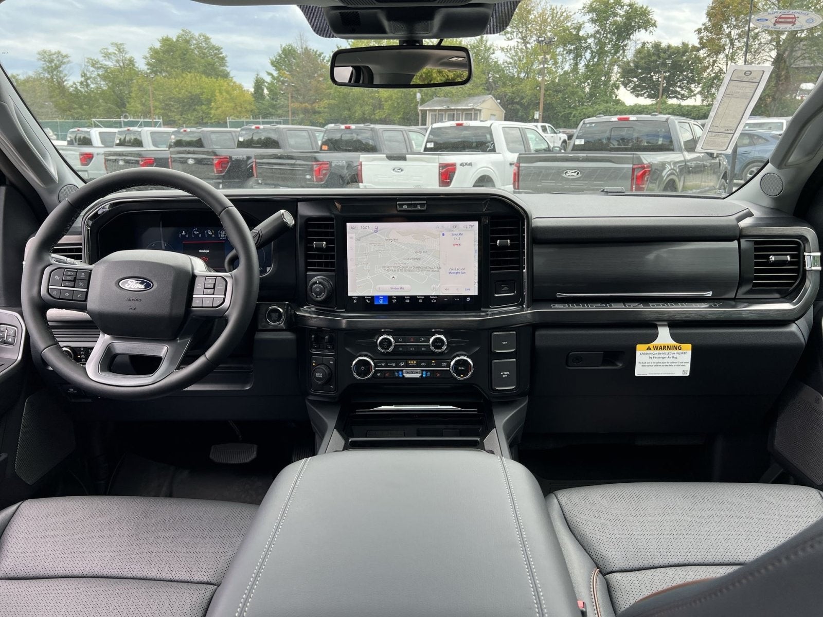 2027 Ford F-350SD Lariat