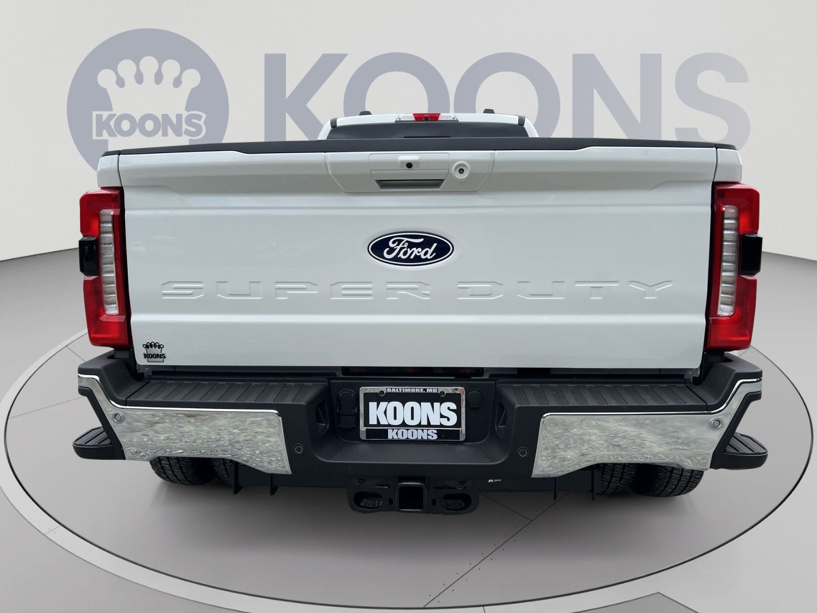 2027 Ford F-350SD Lariat