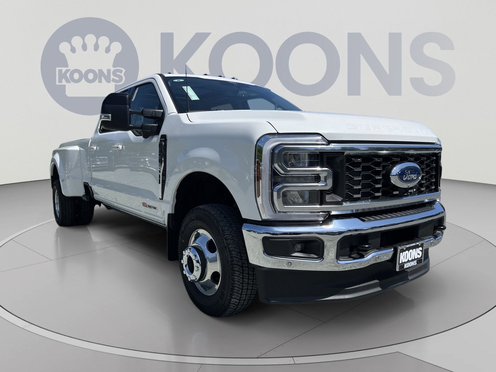 2026 Ford F-350SD Lariat
