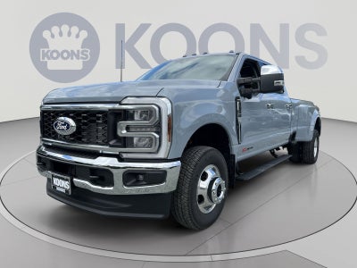 2027 Ford F-350SD Lariat