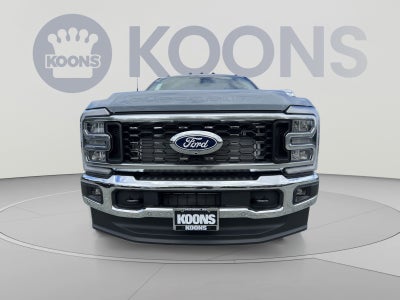 2027 Ford F-350SD Lariat