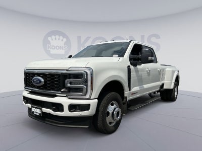 2025 Ford F-350SD Platinum