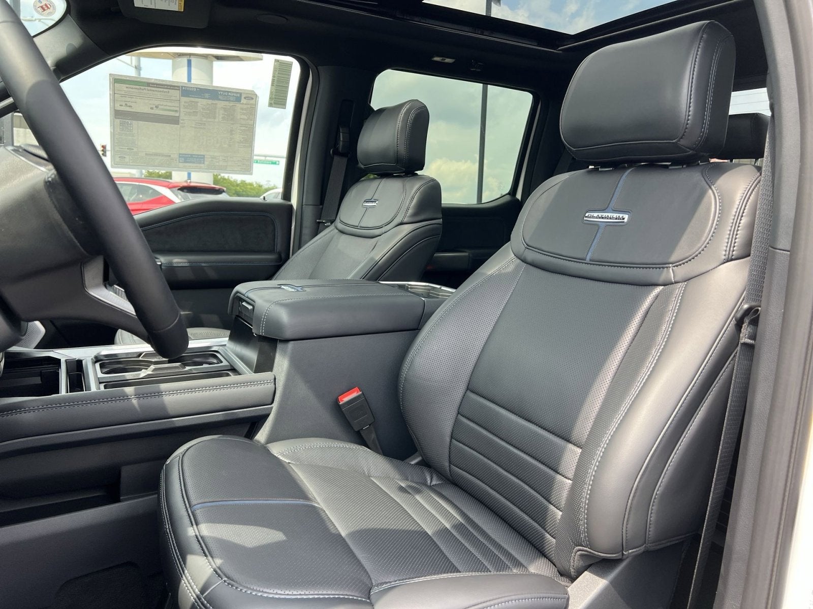 2025 Ford F-350SD Platinum