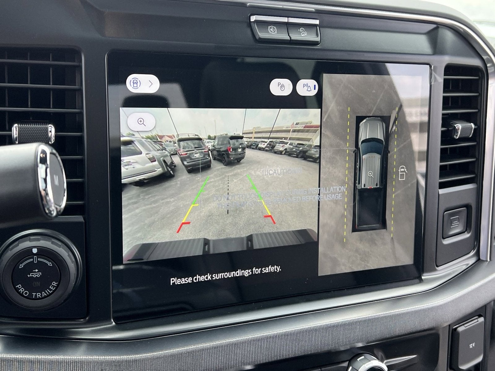 2025 Ford F-350SD Platinum