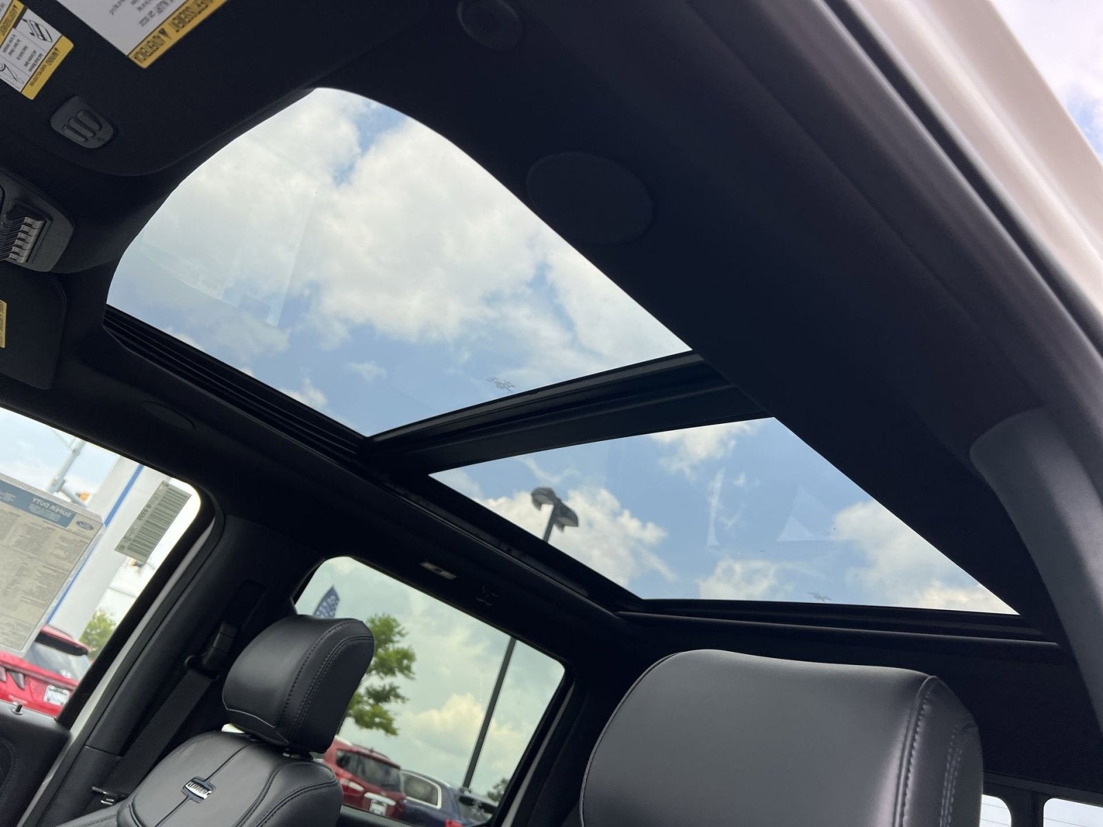 2025 Ford F-350SD Platinum