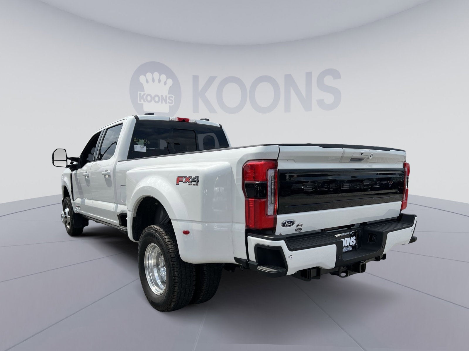 2025 Ford F-350SD Platinum