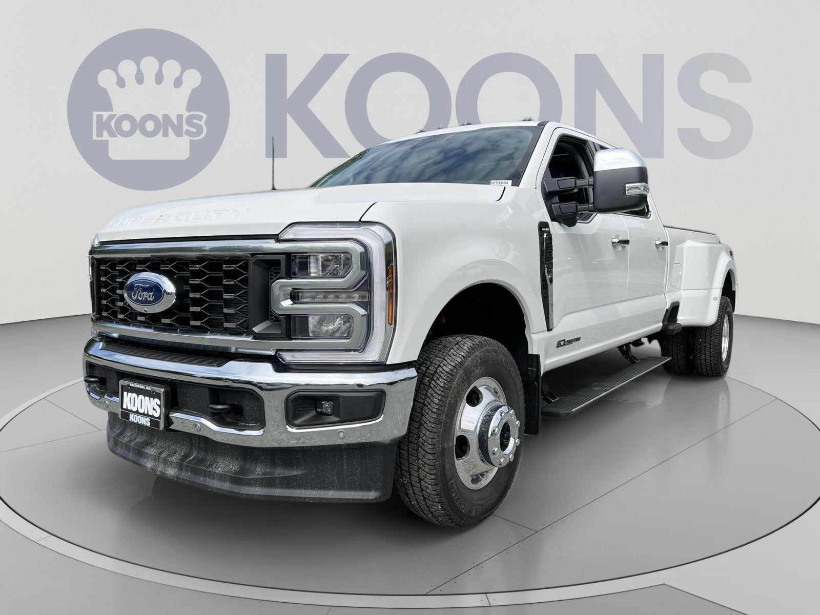 2026 Ford F-350SD Lariat