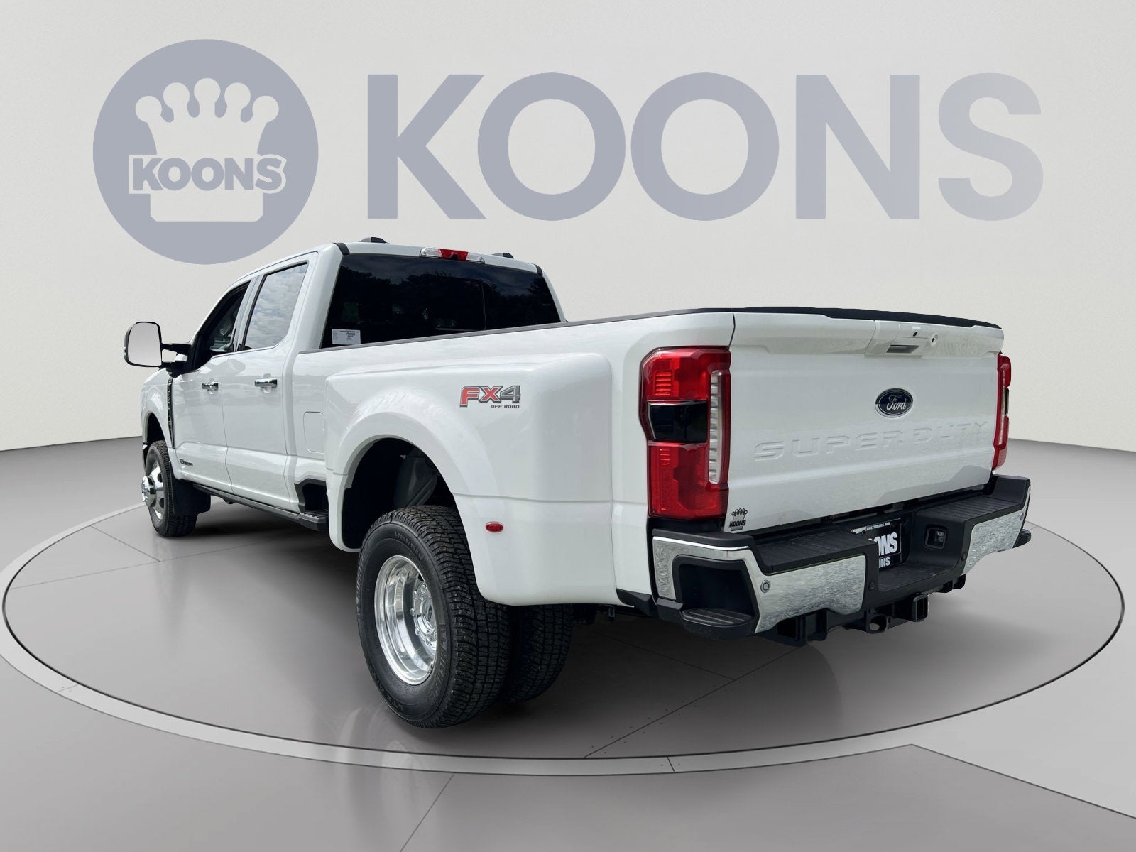 2026 Ford F-350SD Lariat