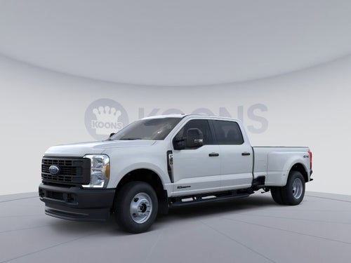 2026 Ford Super Duty F-350 DRW Pickup XL